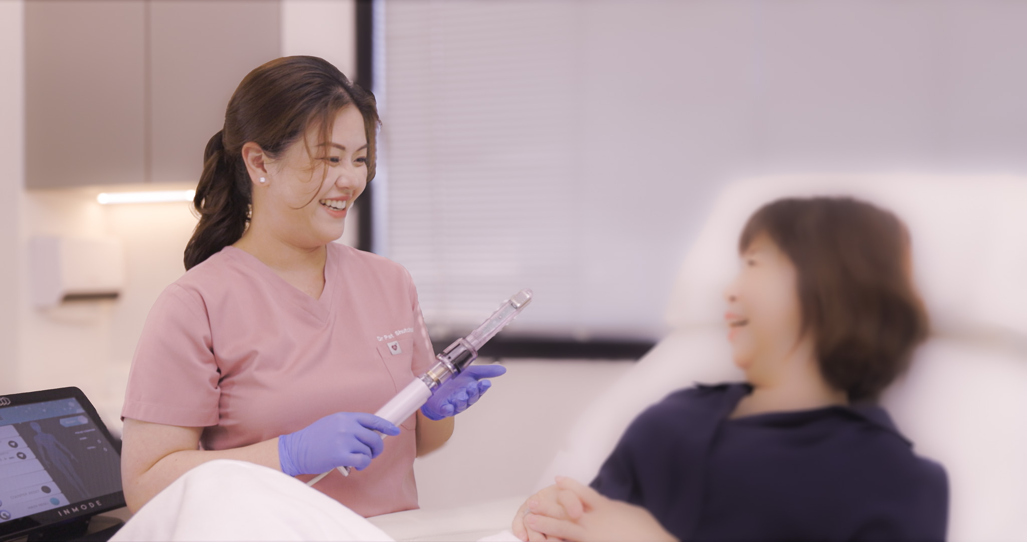 Microneedling with RF Energy Delivery